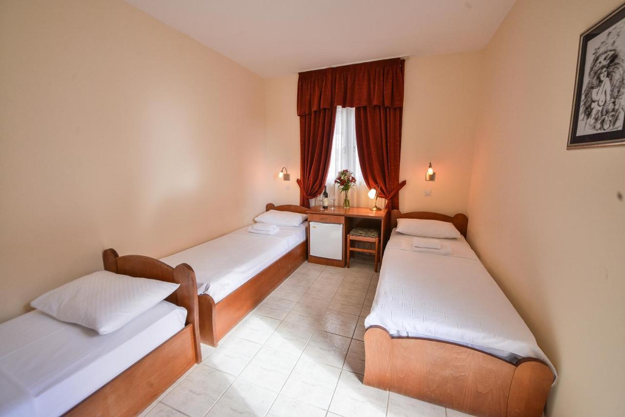 Hotel Podostrog Будва Екстериор снимка