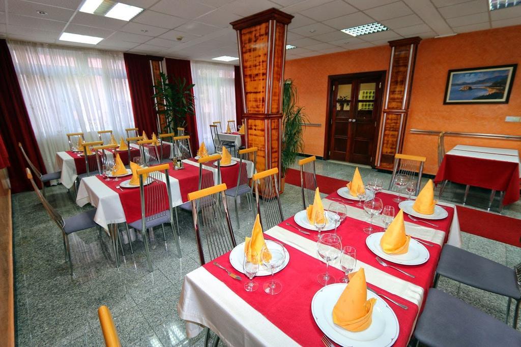 Hotel Podostrog Будва Екстериор снимка